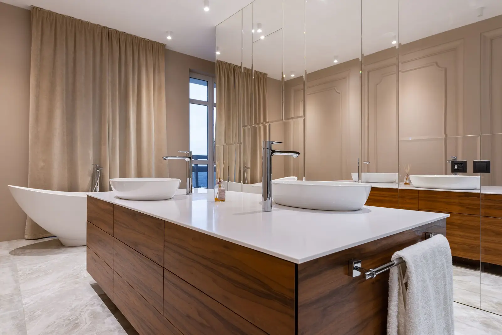 Apartamento amplo com vista pro mar, foto 4
