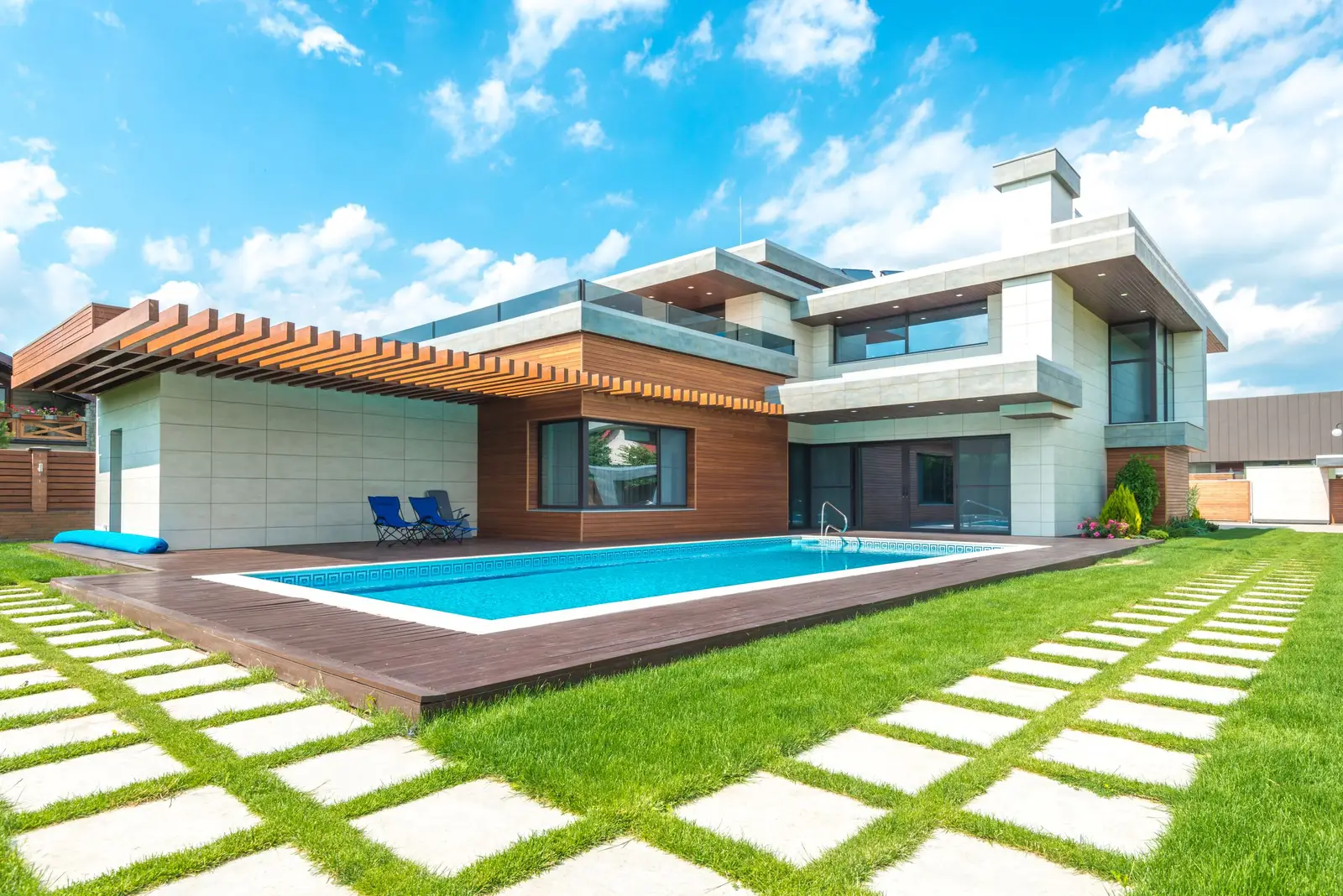 Casa de arquitetura moderna com piscina, foto 2