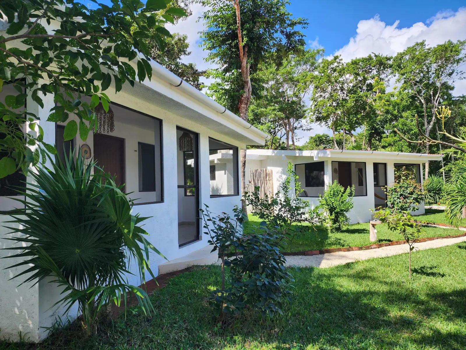 Casa de arquitetura moderna com piscina, foto 4